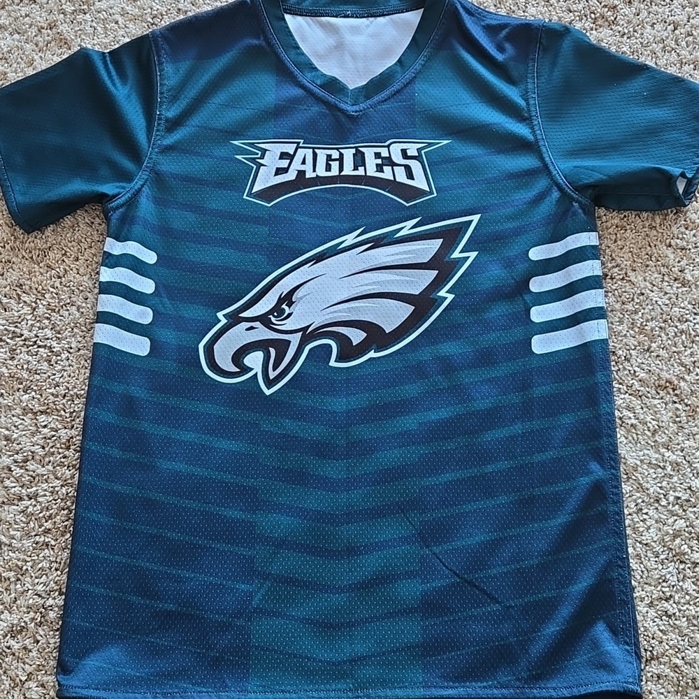 Philadelphia Eagles reversible jersey, youth lg (guess, no tag), Dry…